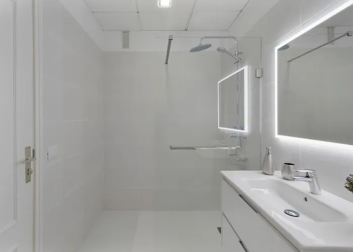 Bonjour 칸델라리아